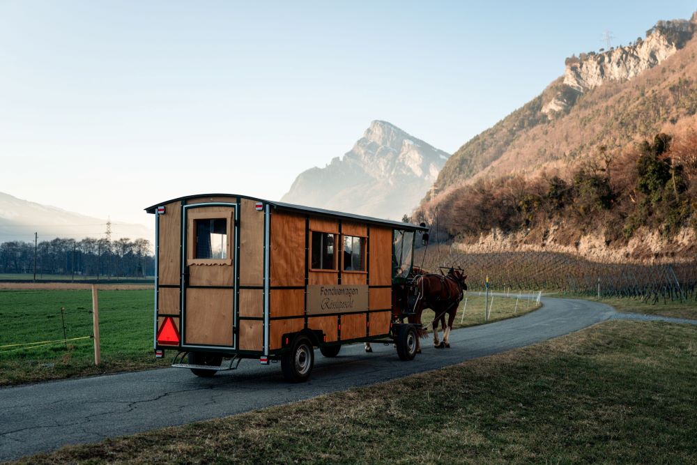 Fondue-Kutsche_Buendner_Herrschaft-2